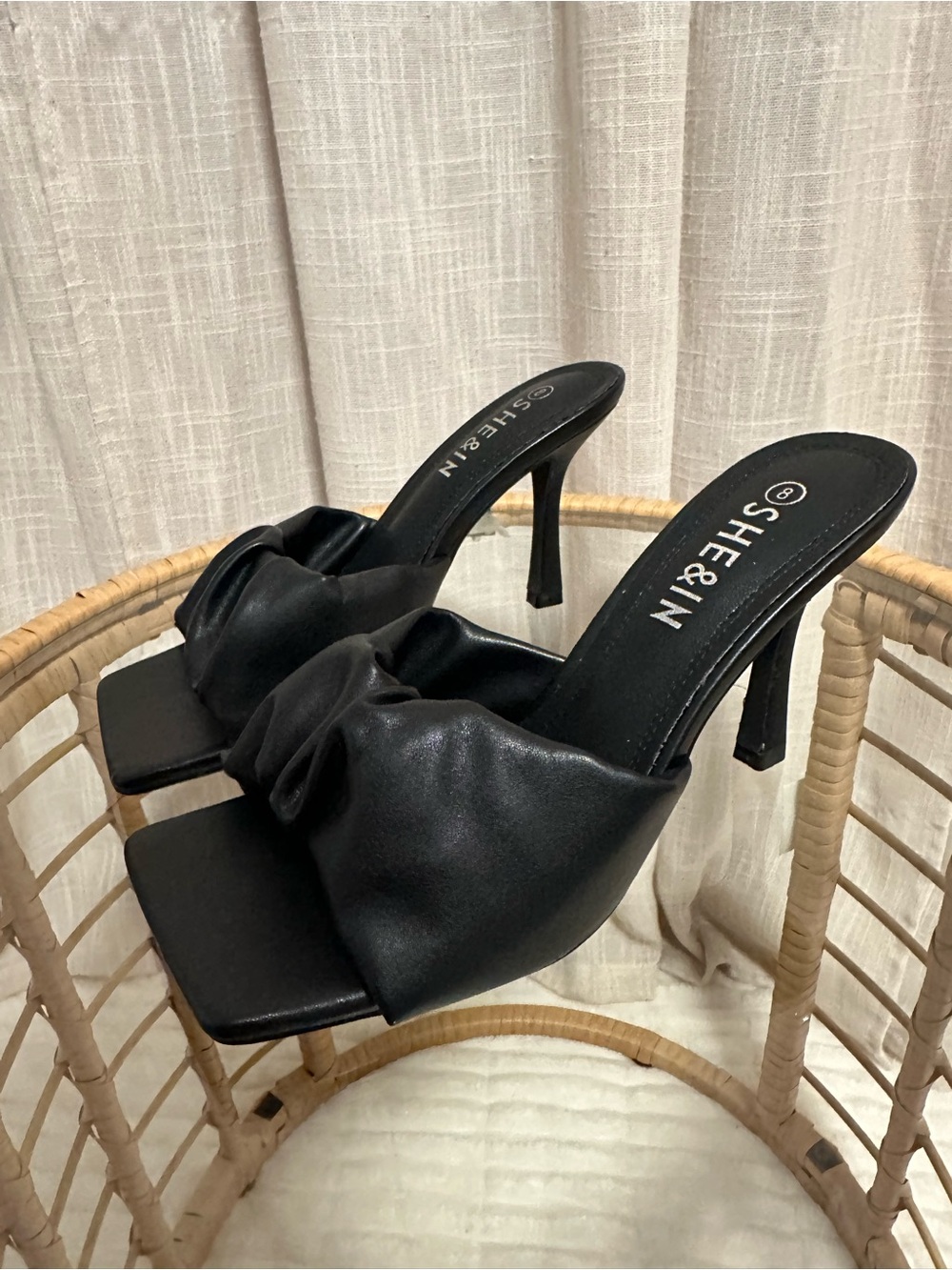 SHEIN Black Ruched Square-Toe Kitten Heels - Picture 6 of 7